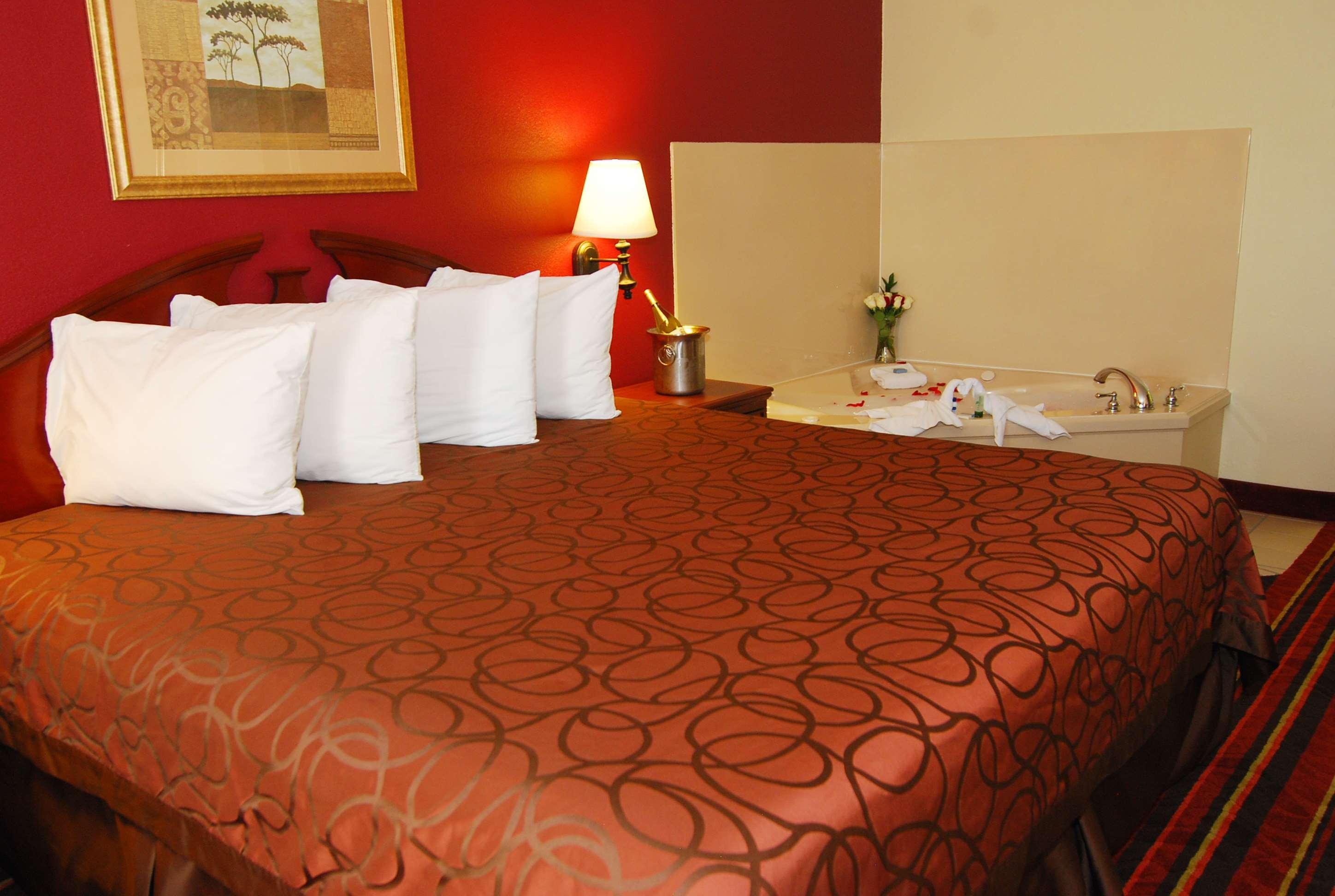 Best Western Lindale Inn Eksteriør billede