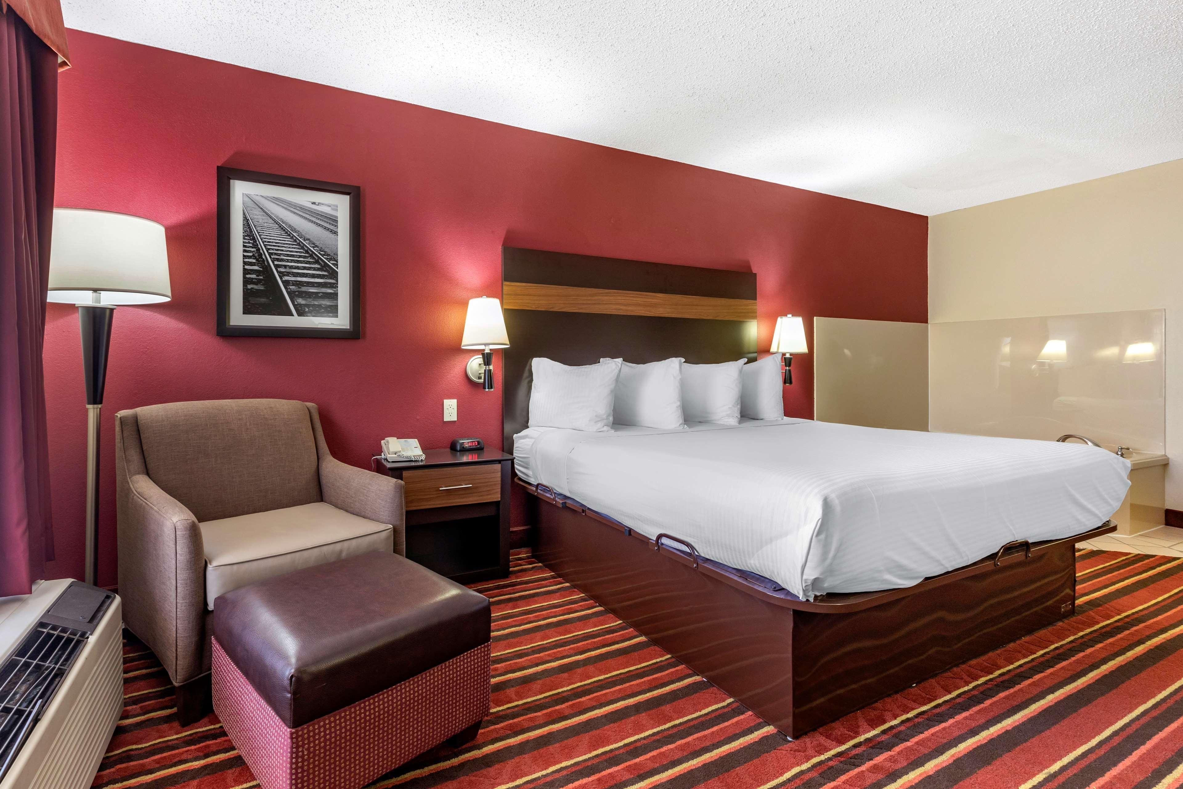 Best Western Lindale Inn Eksteriør billede