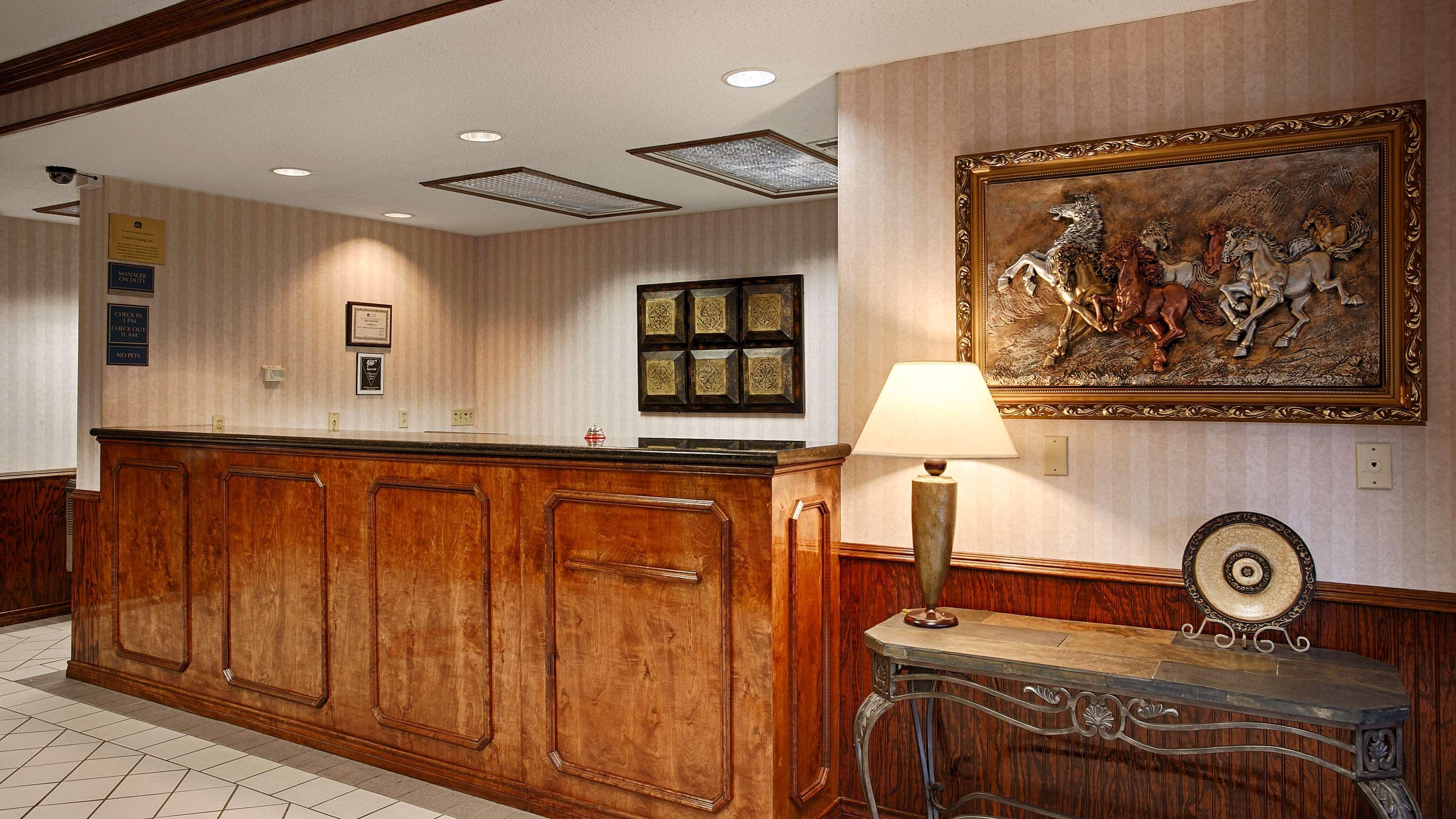 Best Western Lindale Inn Eksteriør billede